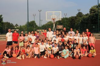 Почела сезона тренирања на отвореном бесплатне школе кошарке